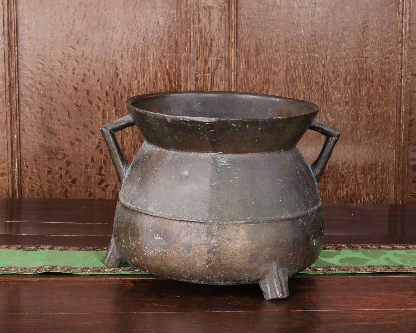 17th century cauldron