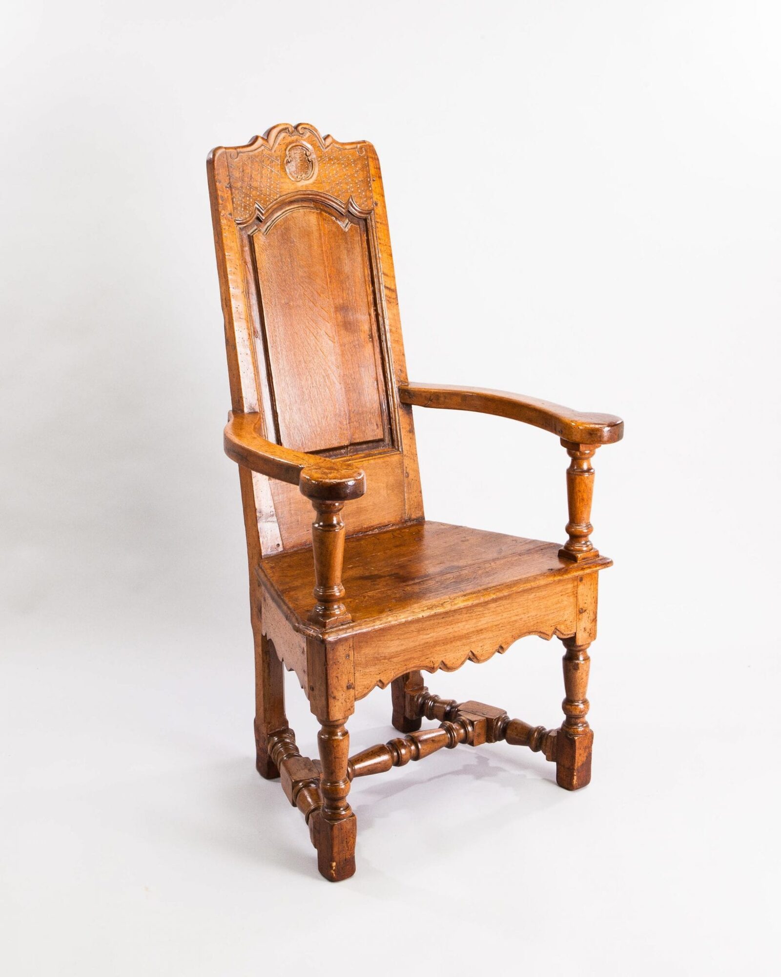 17th century caquetoire chair