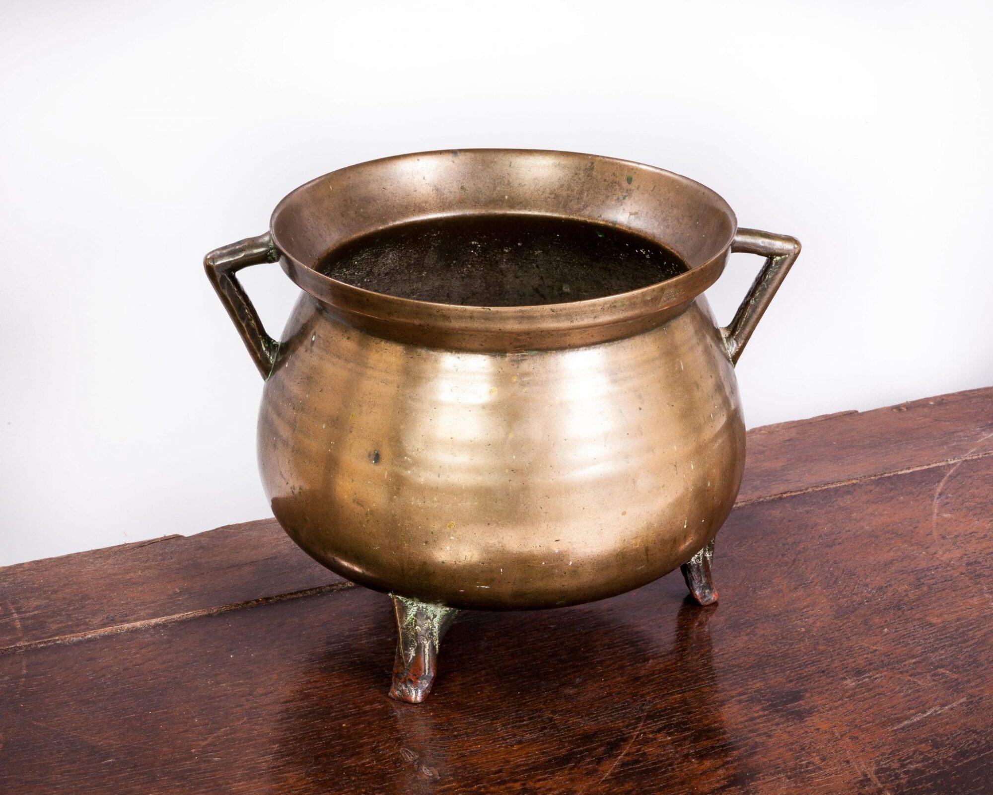 17th century bronze cauldron