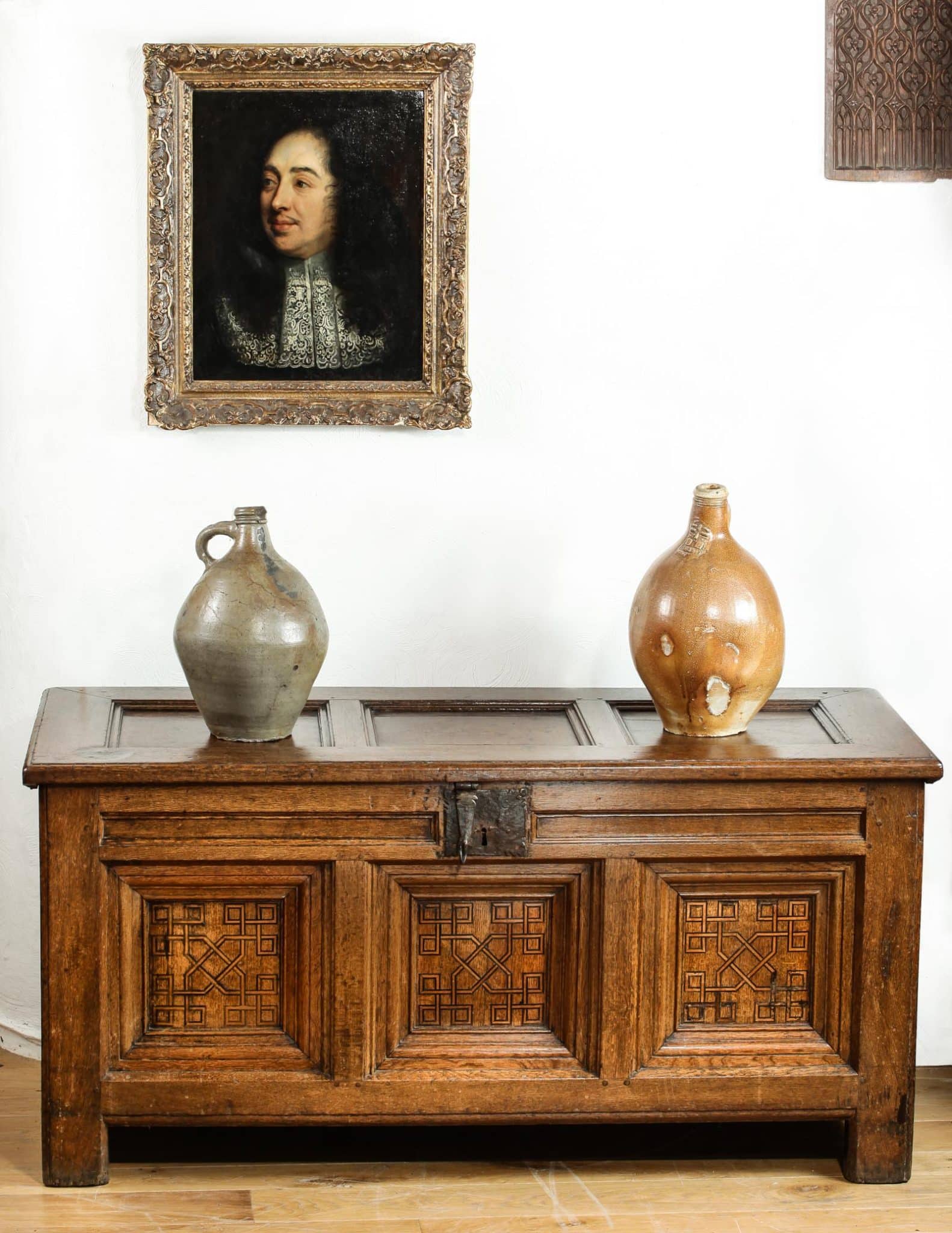 Elizabeth I inlaid chest