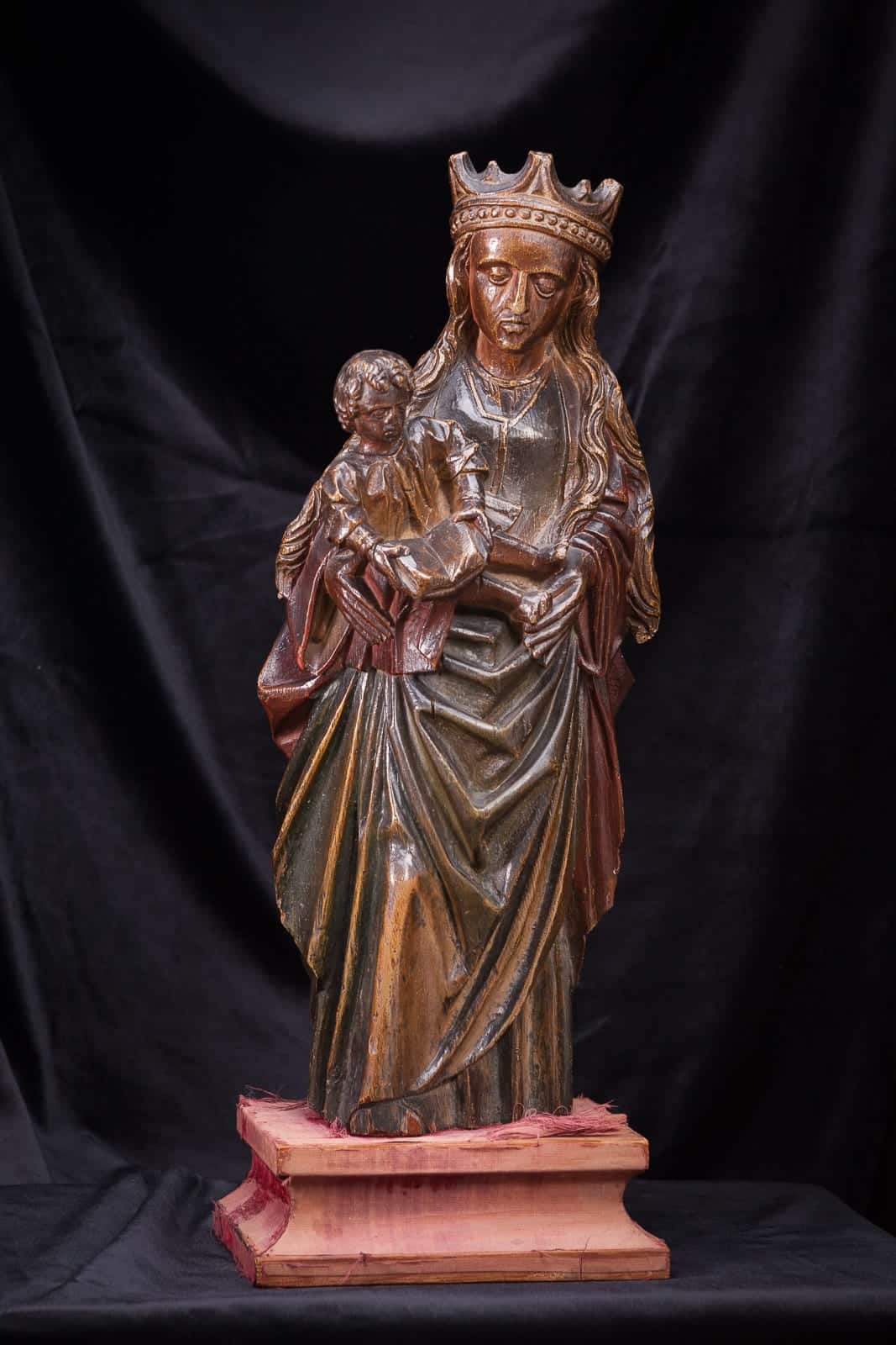Gothic Virgin and Child