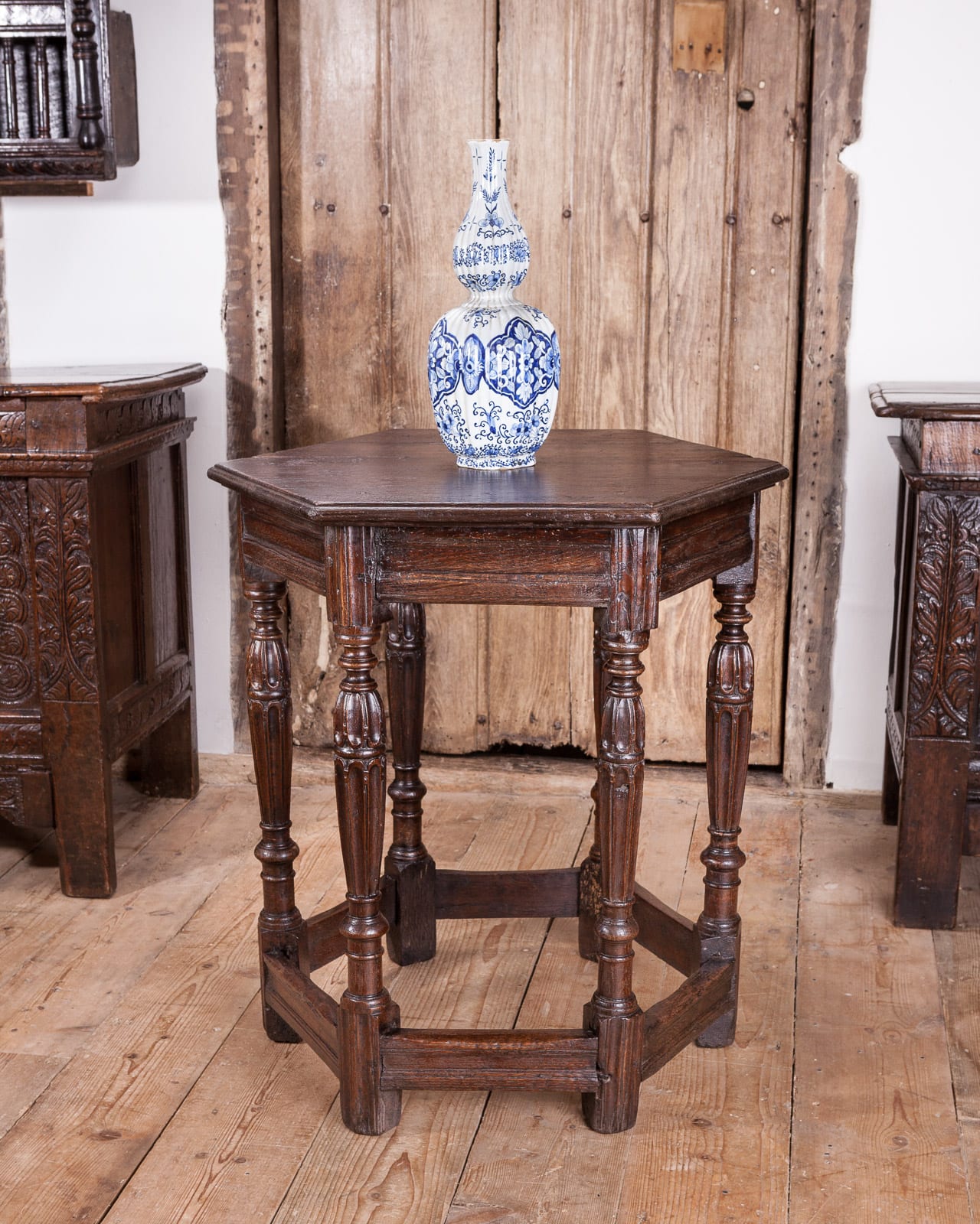 Elizabeth I hexagon oak table