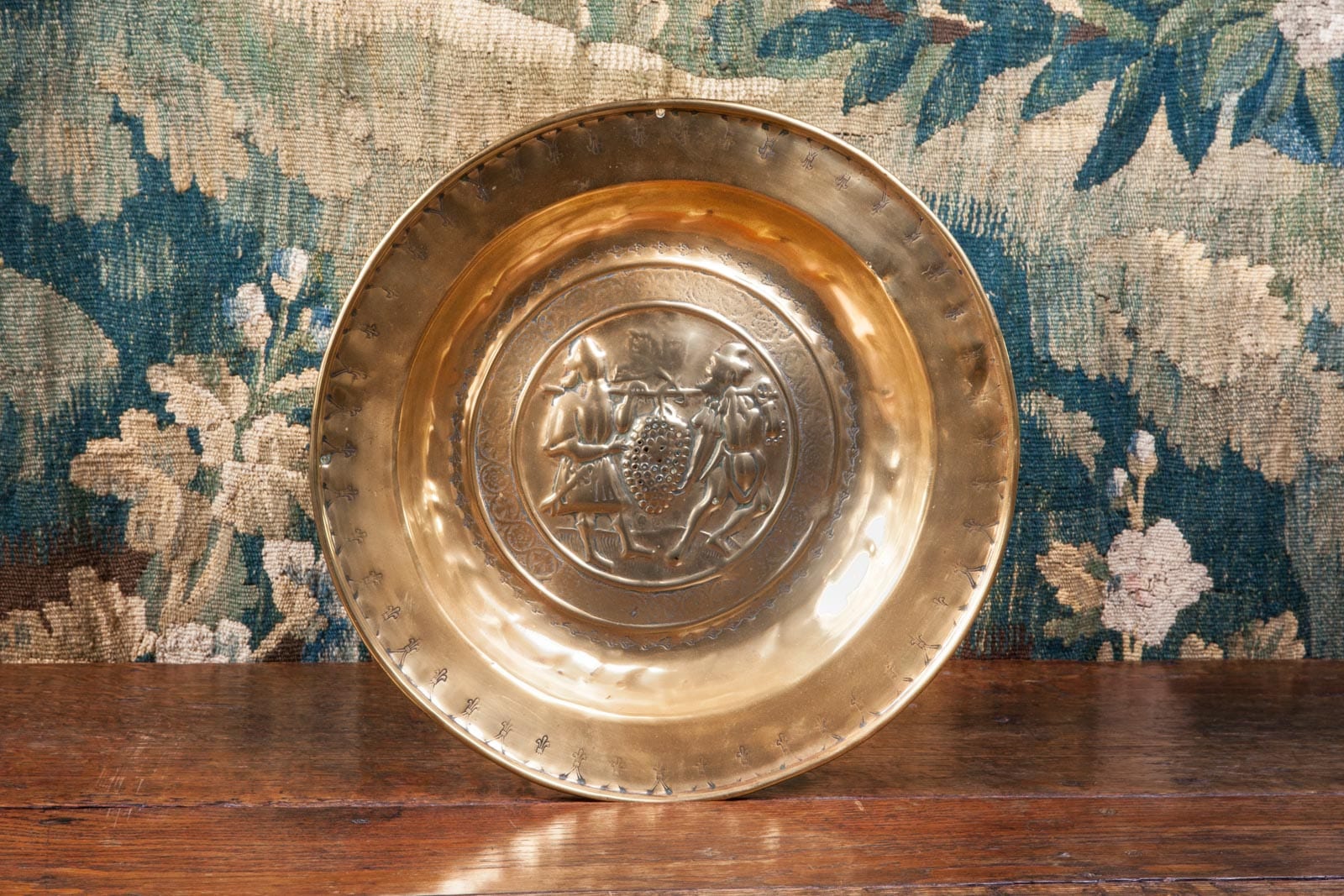 16th century alms dish “Spies of Canaan”