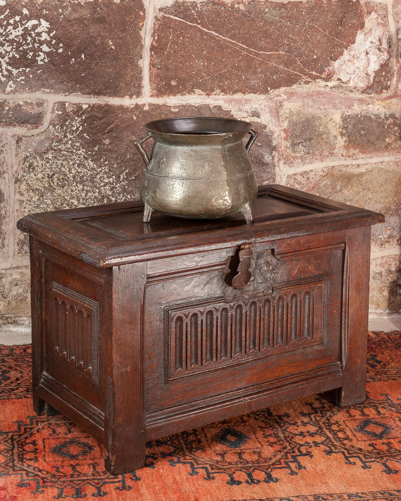 Elizabeth I Child’s chest