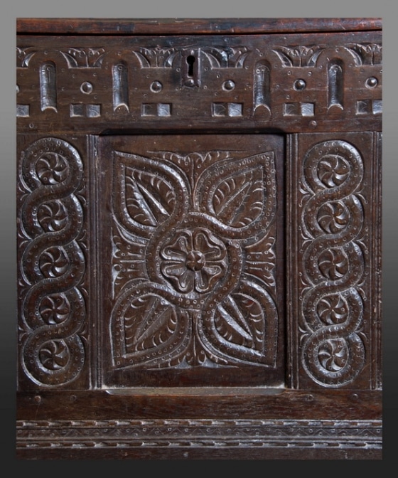 Elizabeth I joined oak Devon chest