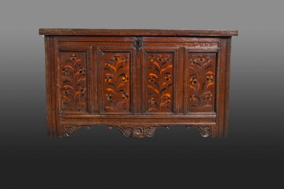 James I Leeds joined oak chest