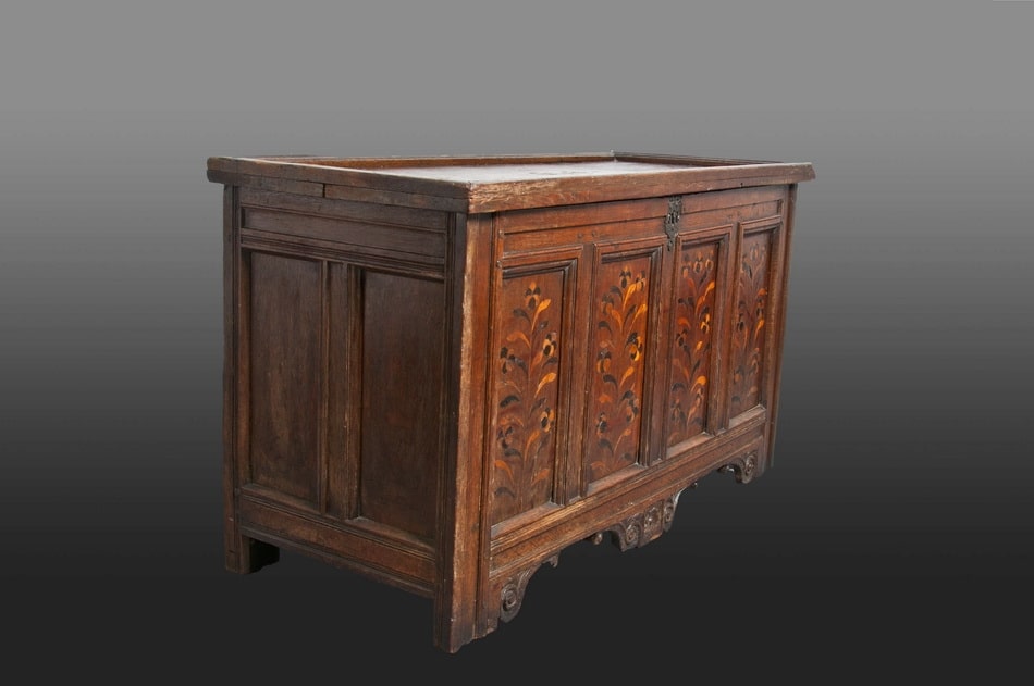 James I Leeds joined oak chest