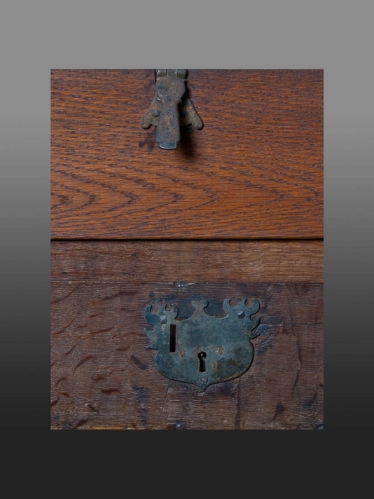 James I Leeds joined oak chest