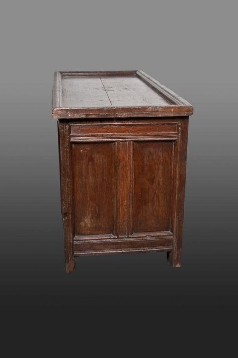 James I Leeds joined oak chest