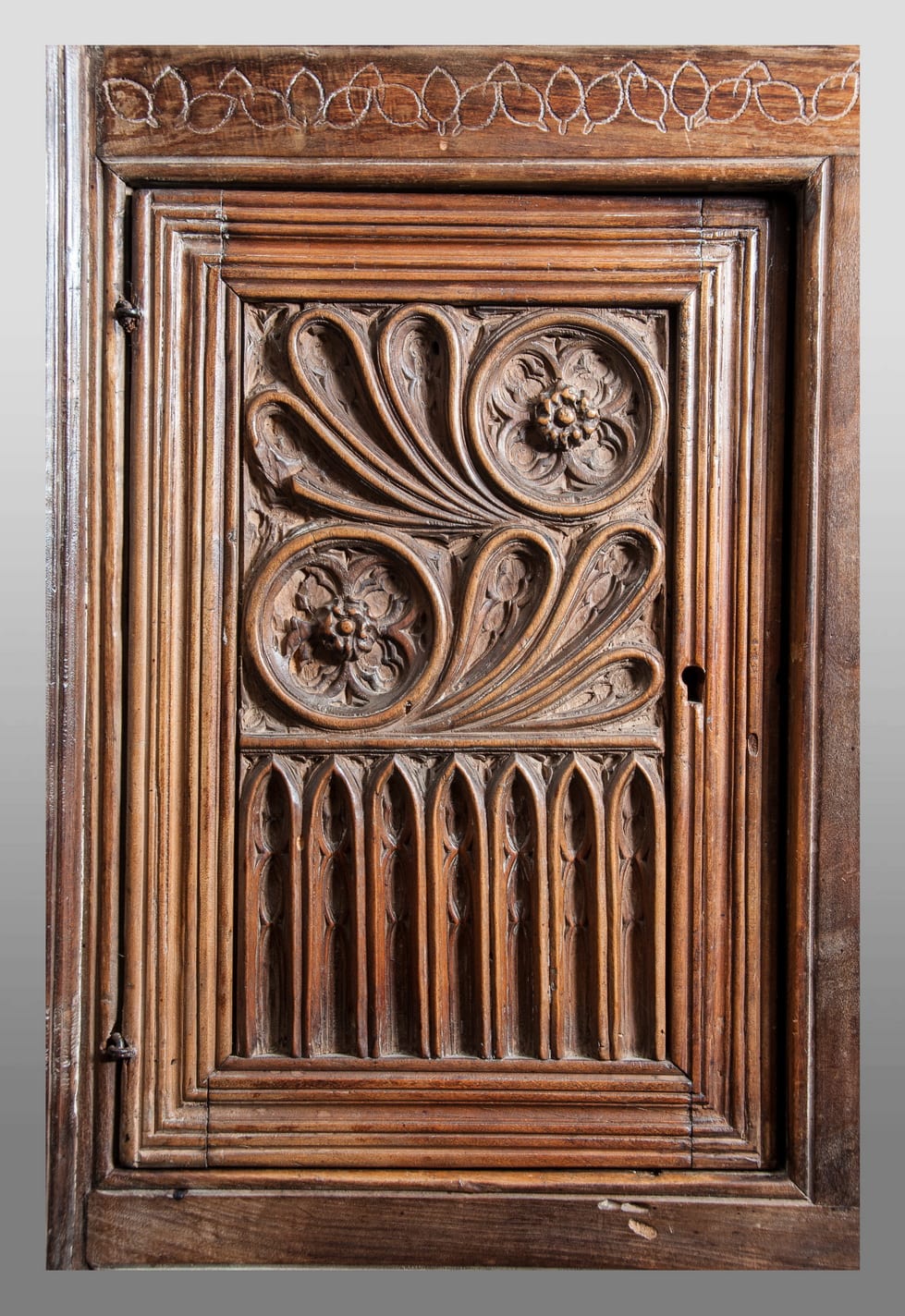 Late Gothic Spanish canted buffet