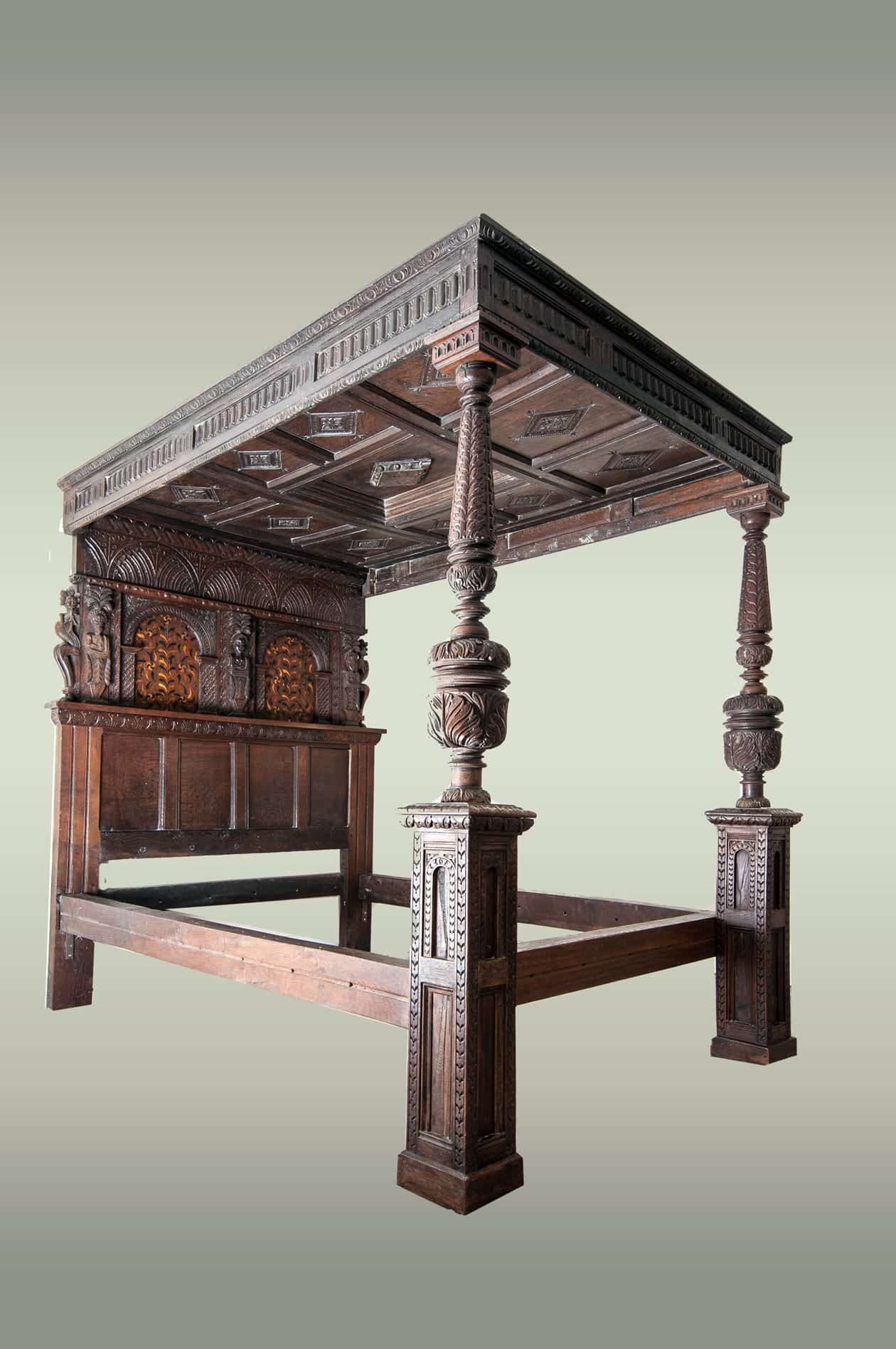 Elizabeth I oak carved tester bed