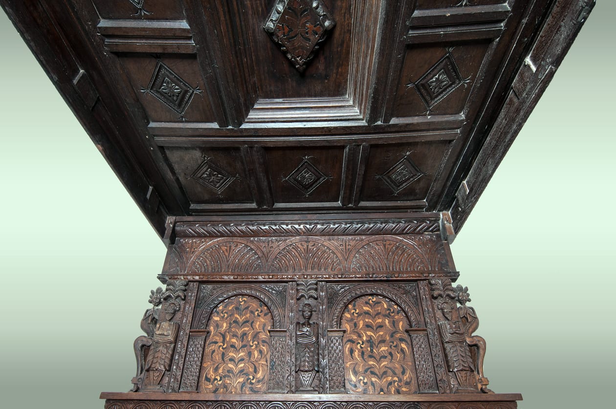 Elizabeth I oak carved tester bed