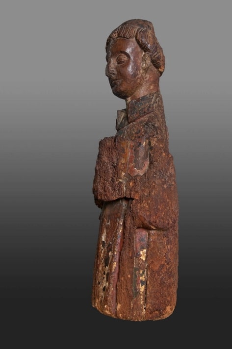 14th century sculpture of a Deacon