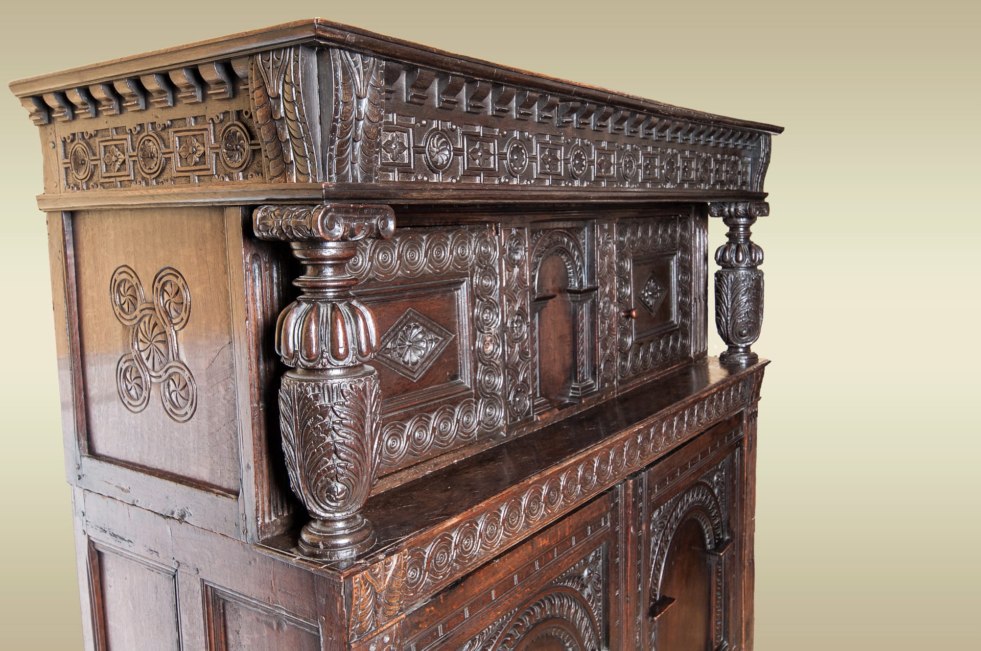 Elizabeth I oak press cupboard