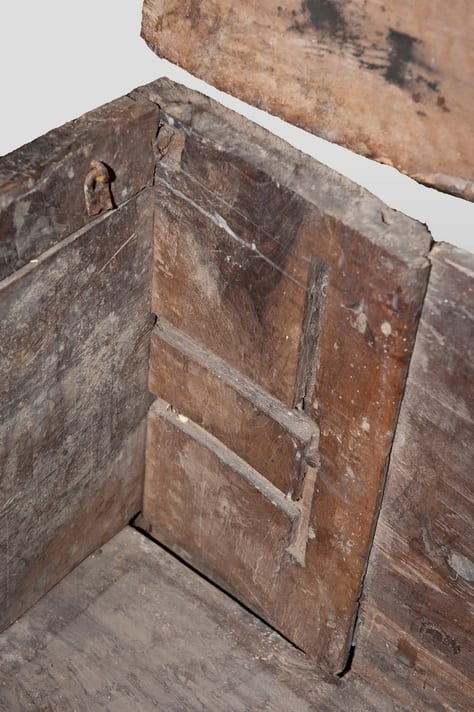 English medieval clamp front chest