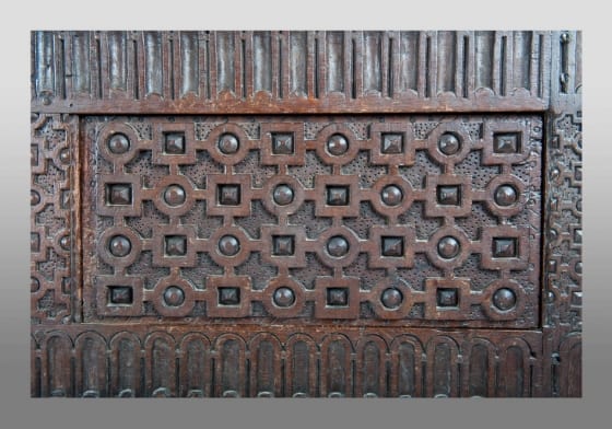 Elizabethan joined oak hutch table