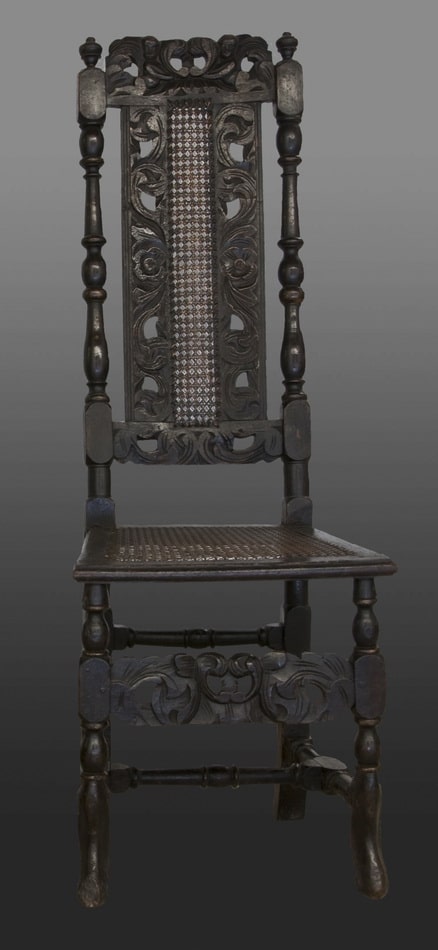 Pair of late 17th century beech chairs