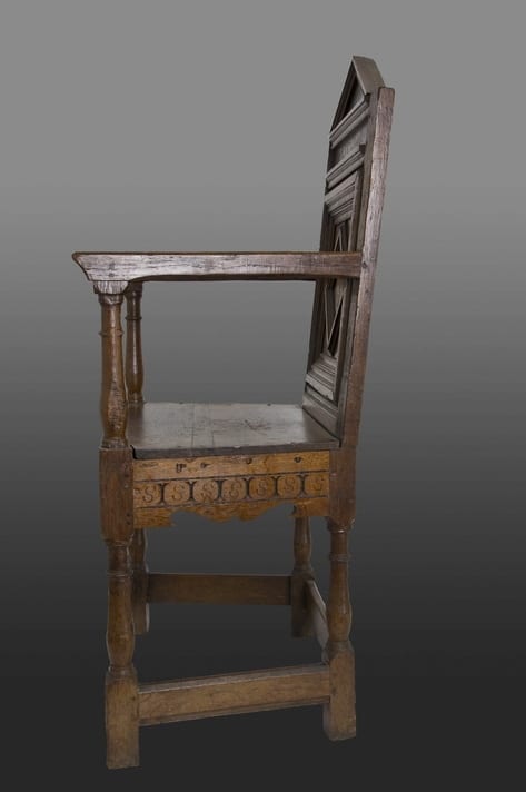 Henry VIII oak great chair
