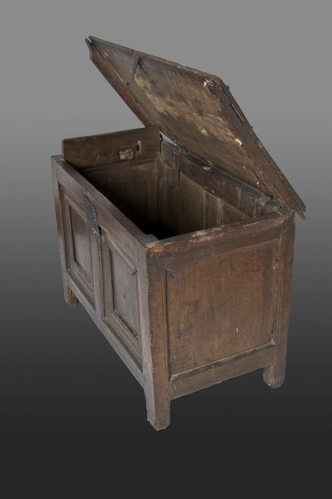 Henry VIII joined oak chest