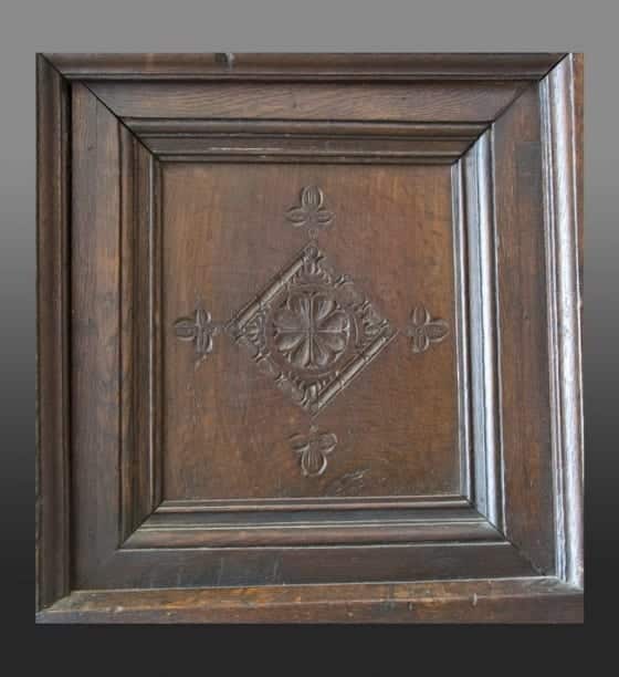 Henry VIII inscribed oak chest