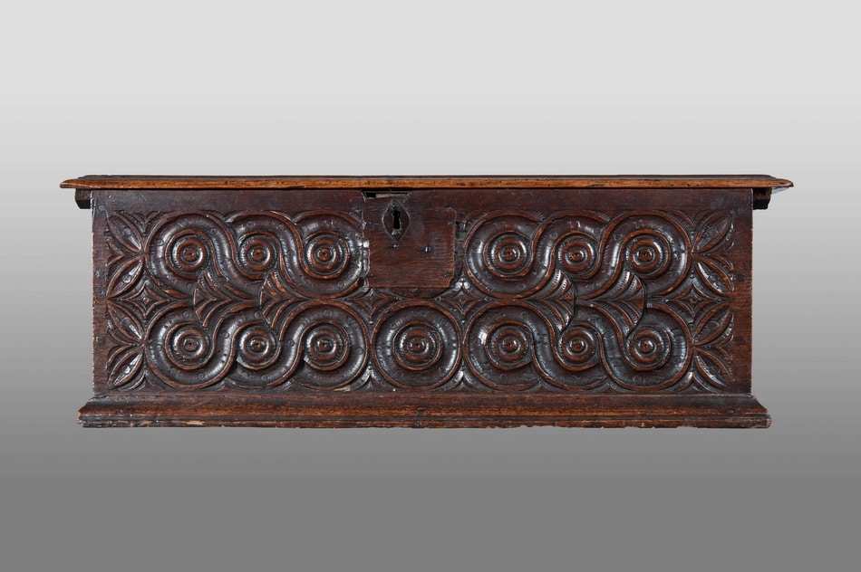 Elizabeth I oak box