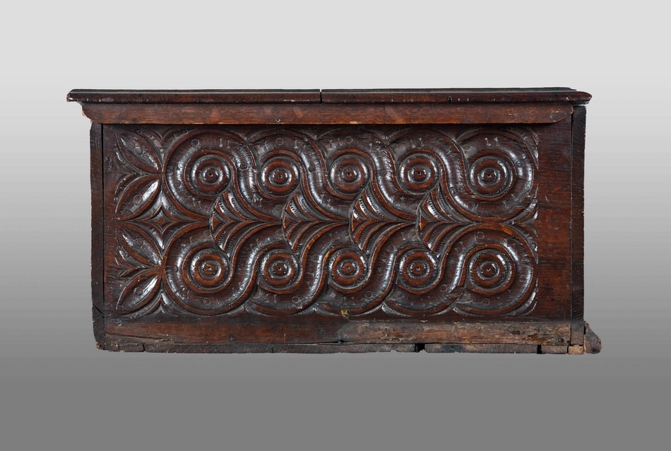 Elizabeth I oak box