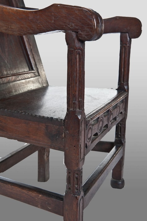 Elizabeth I joined oak chair