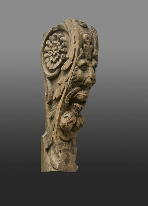 Elizabeth I oak brackets