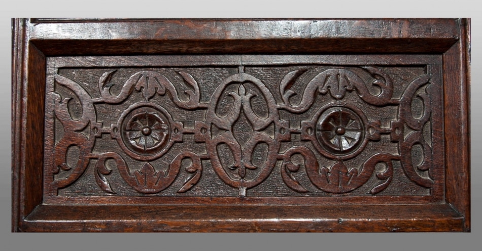 James I joined oak press cupboard