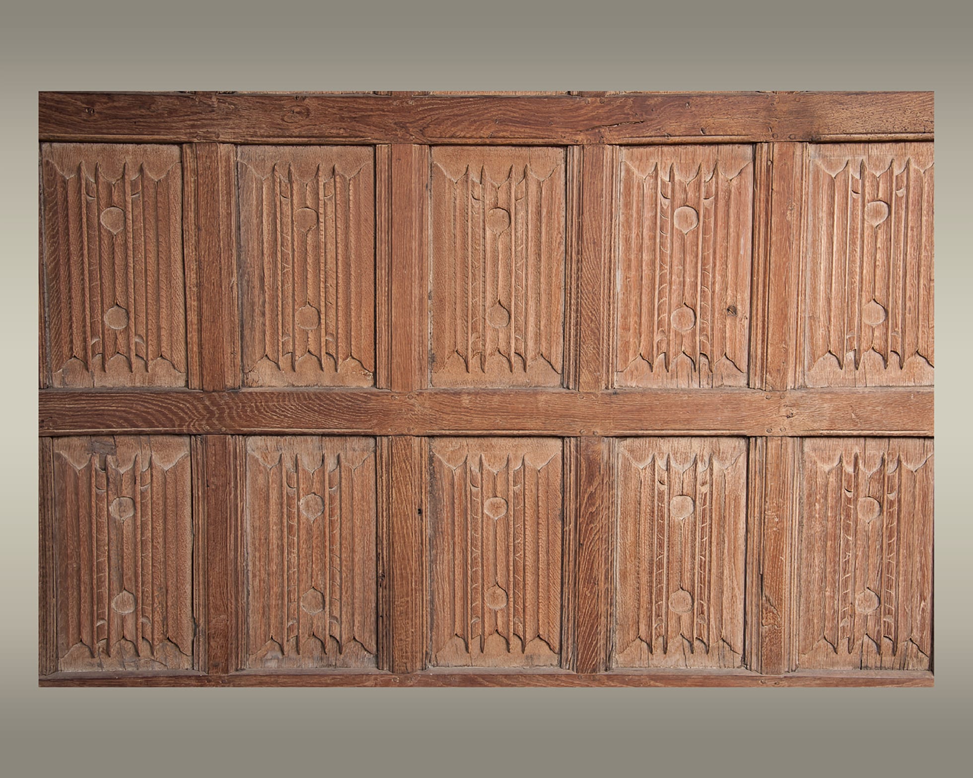 Henry VIII’s linenfold panelled room
