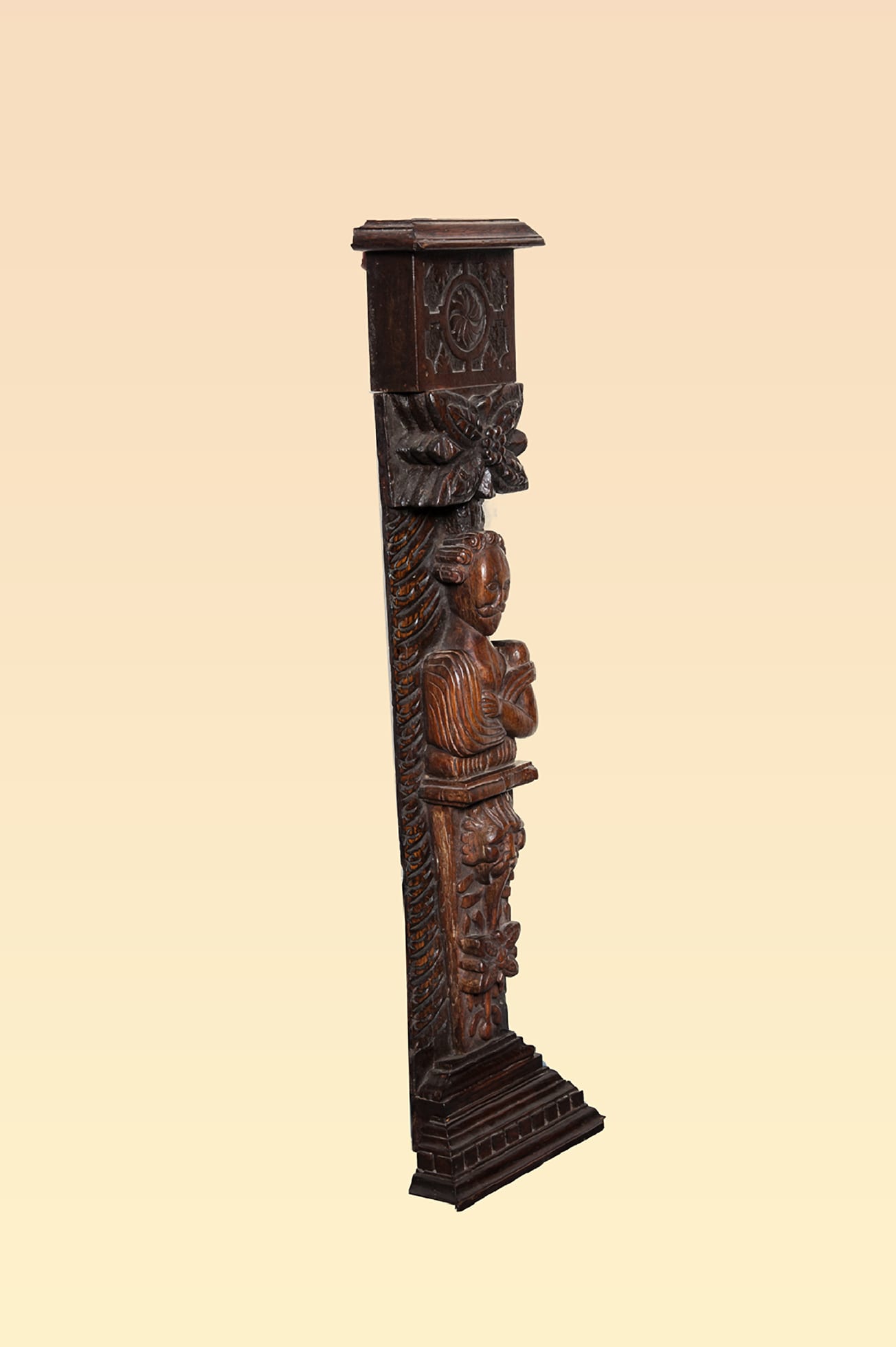 Elizabeth I caryatid figure