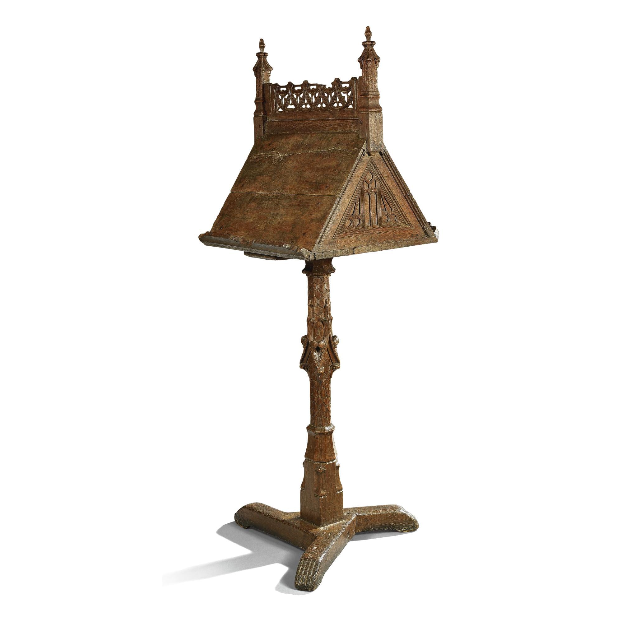 Gothic oak Lecturn