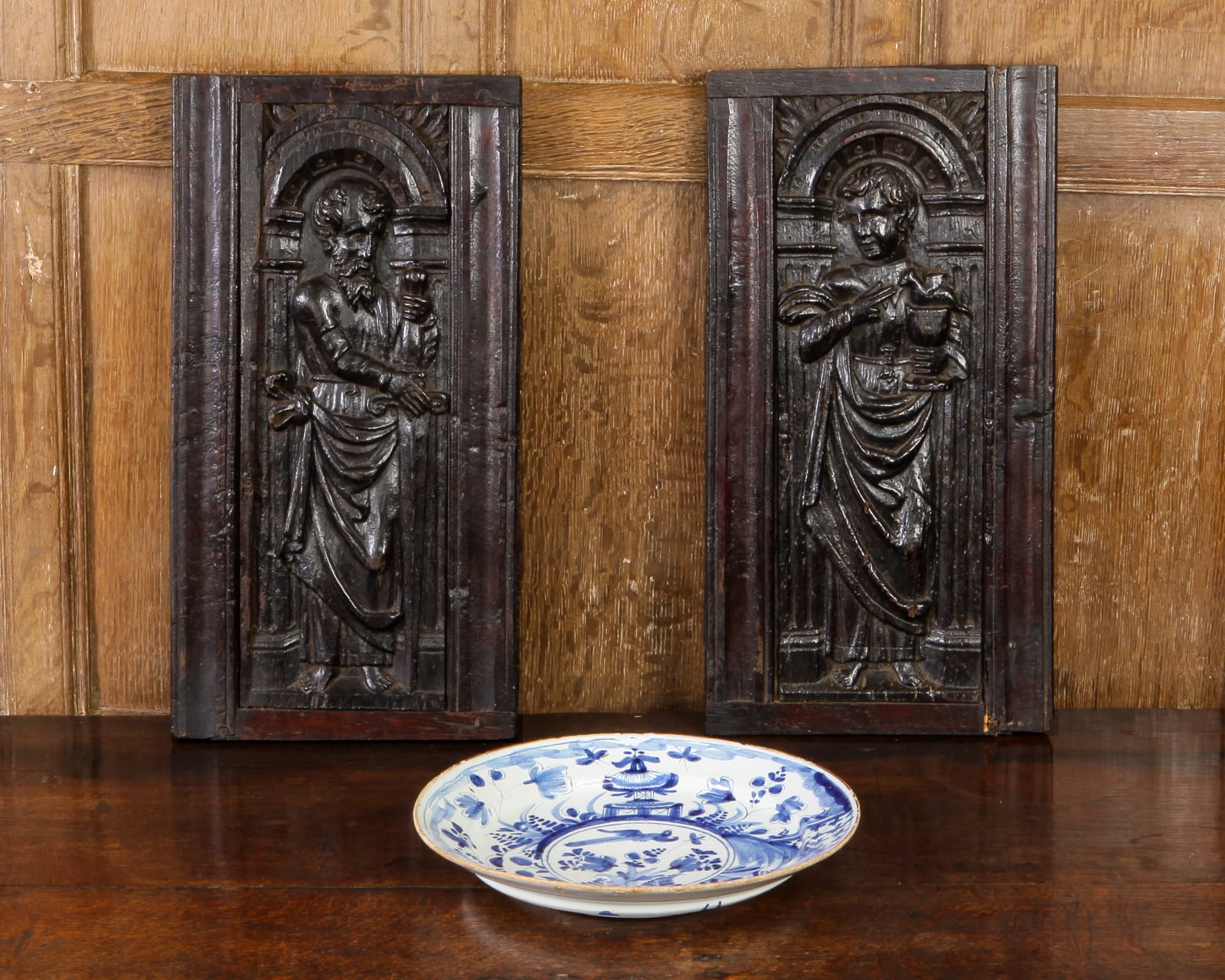16th century pair of panels