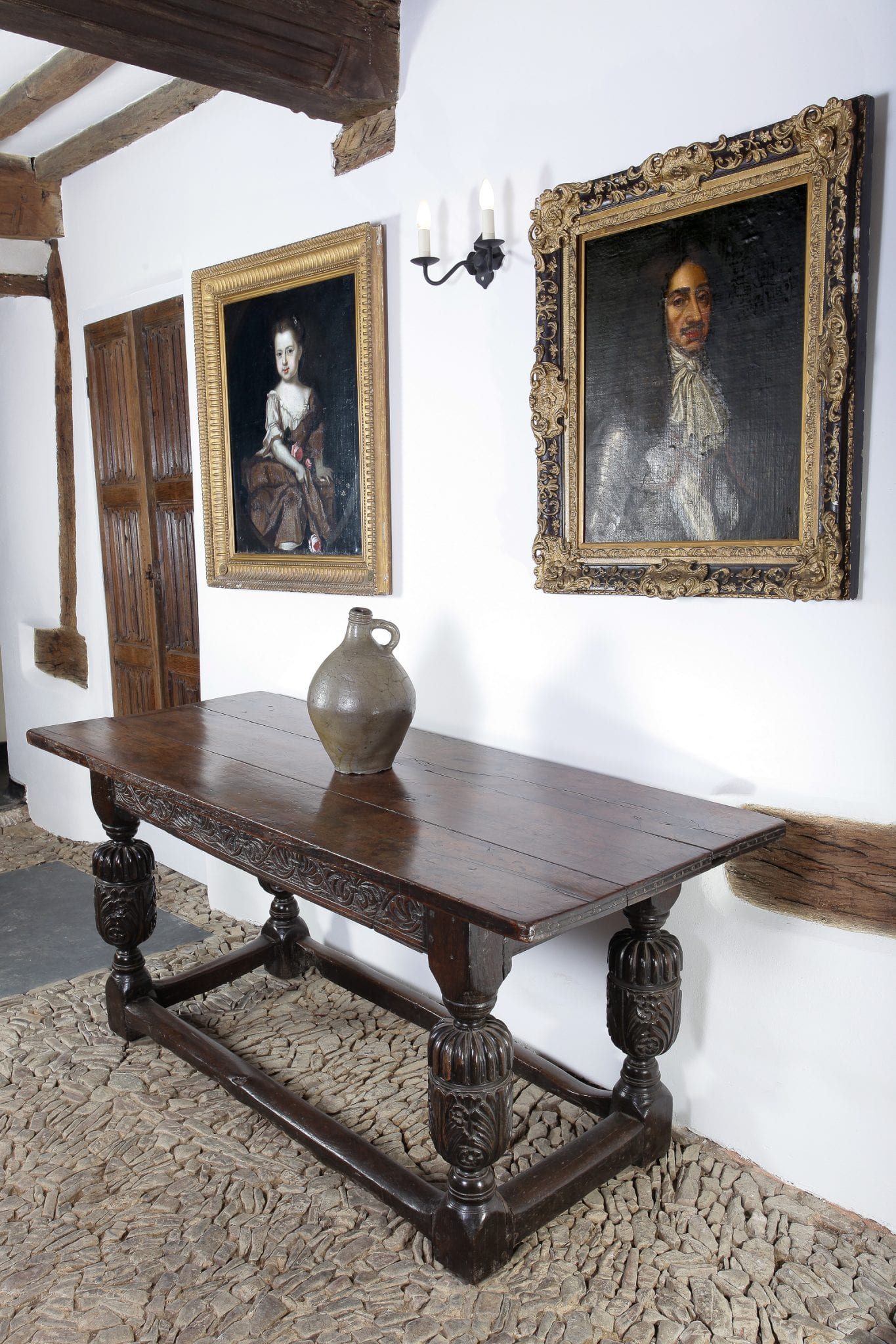 Elizabeth I oak table