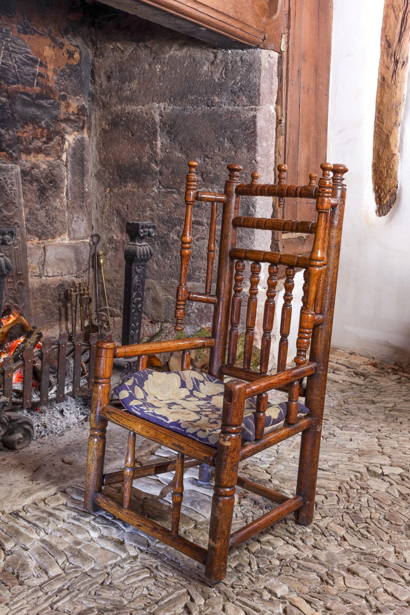17th century turner’s chair