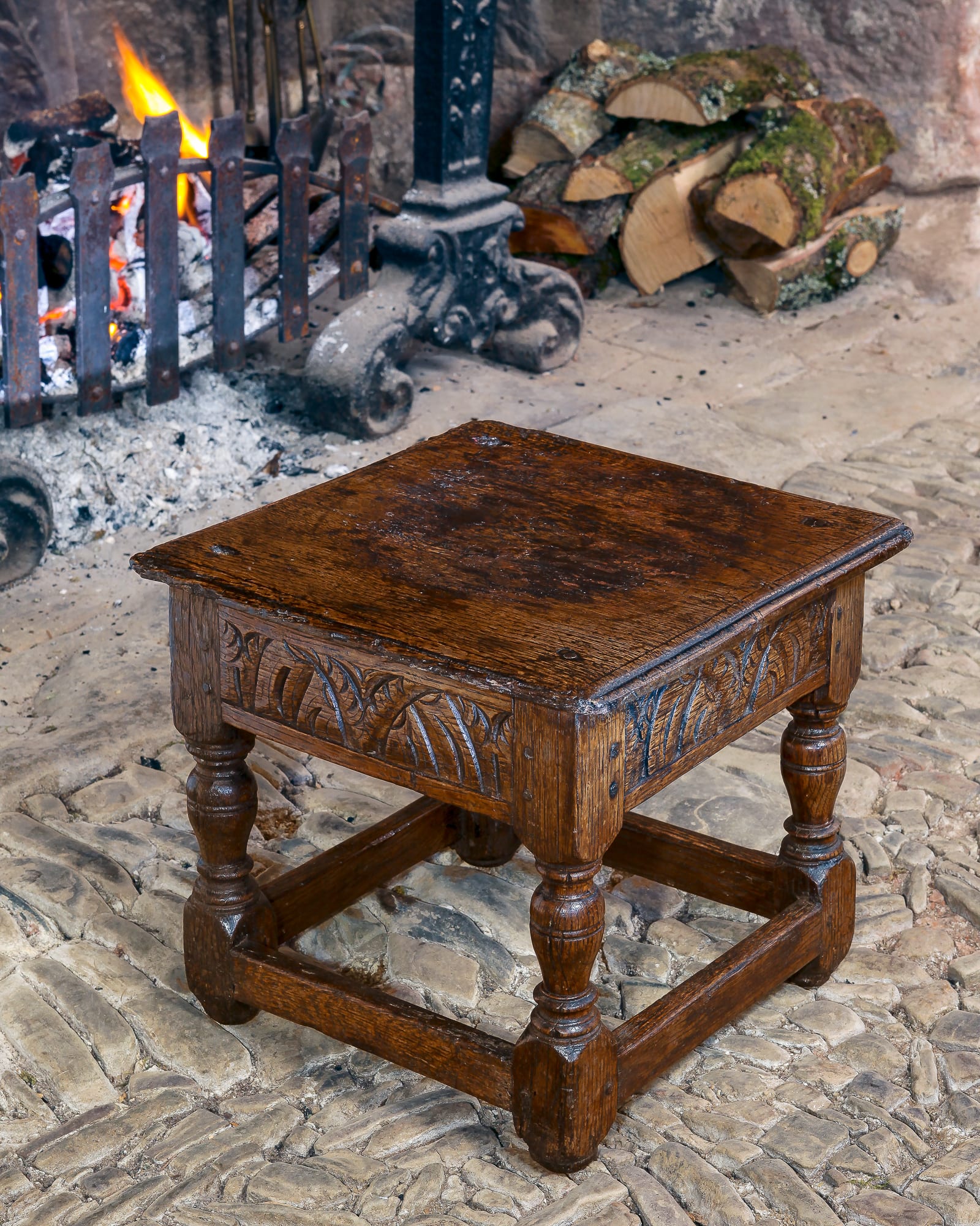 17th century Child’s stool