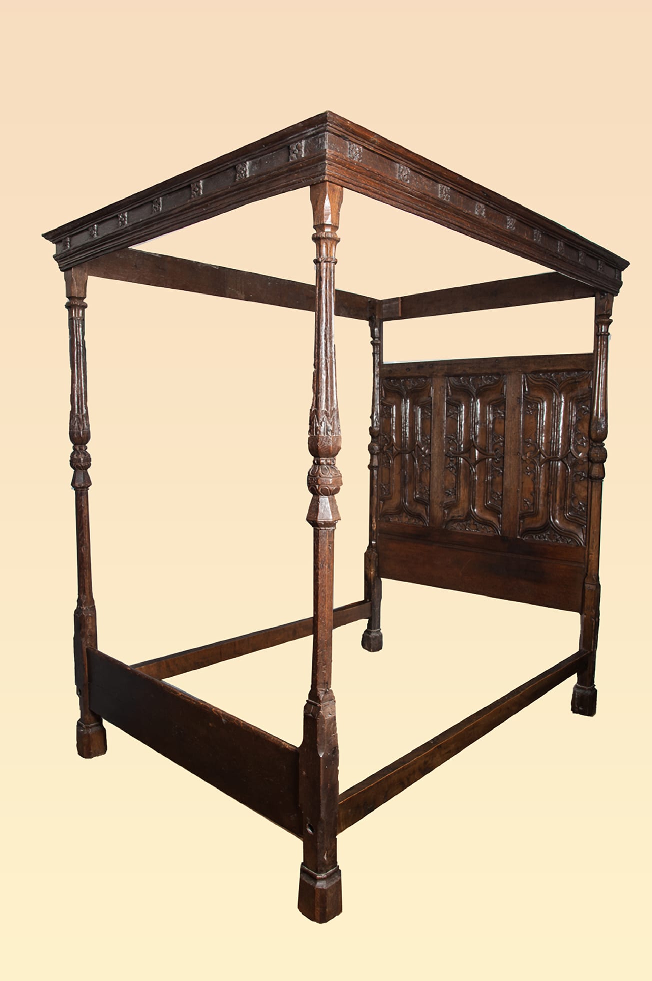 Henry VIII carved bed