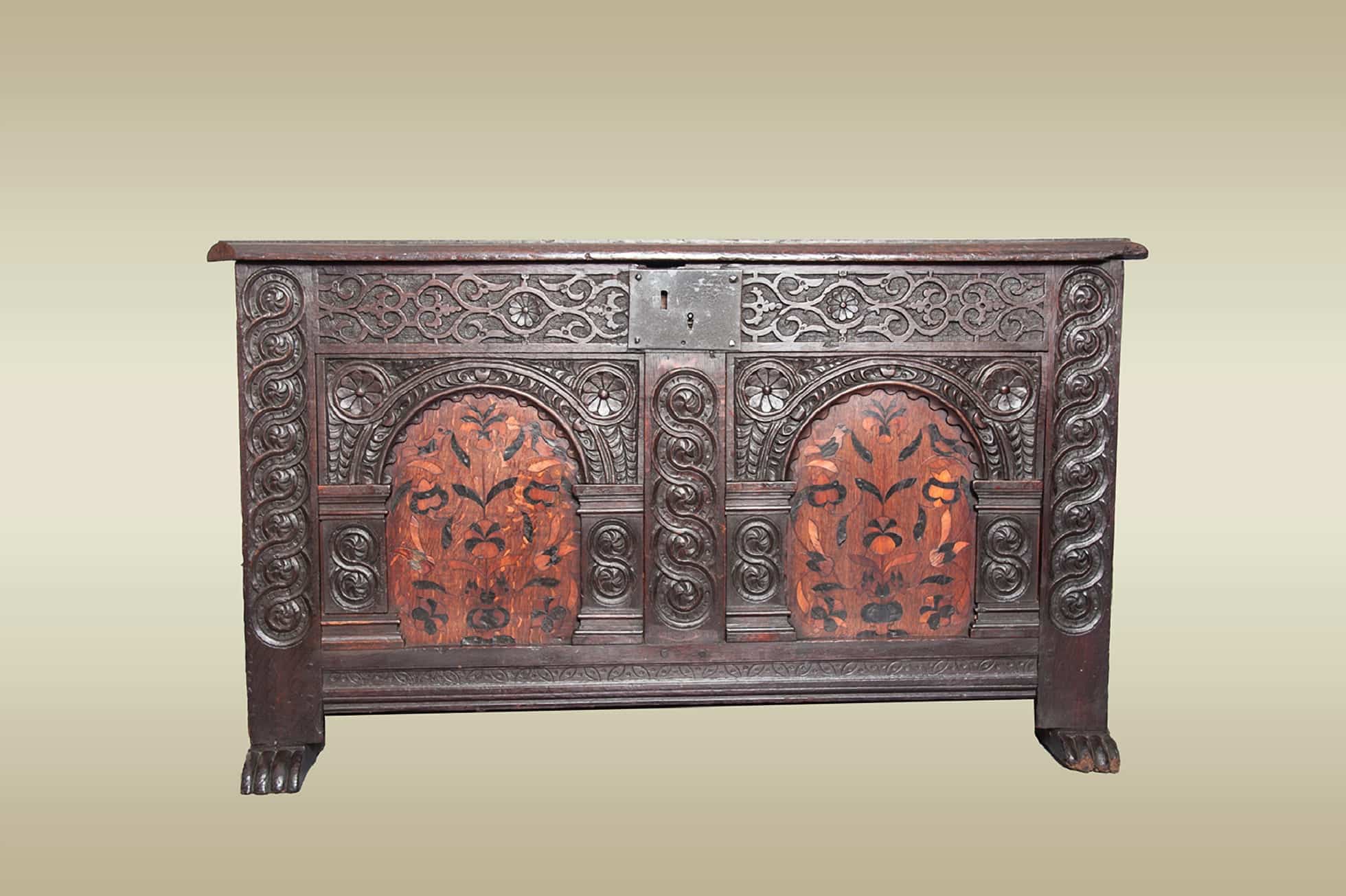 Elizabeth I inlaid oak chest