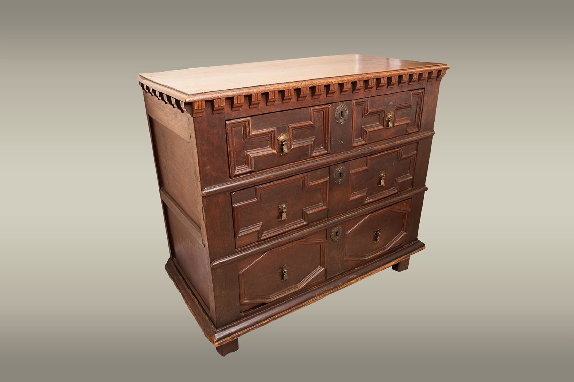 17th century oak chest of drawers