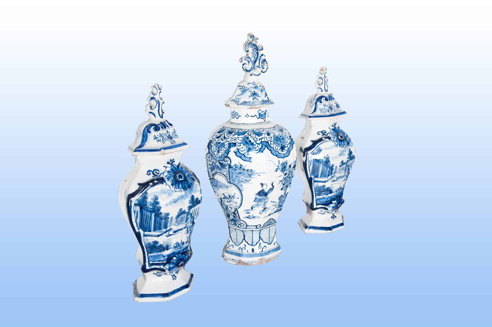 Set of Delft jars