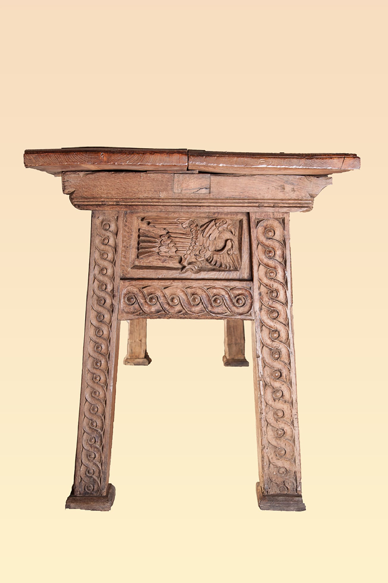 Henry VIII oak carved hutch table