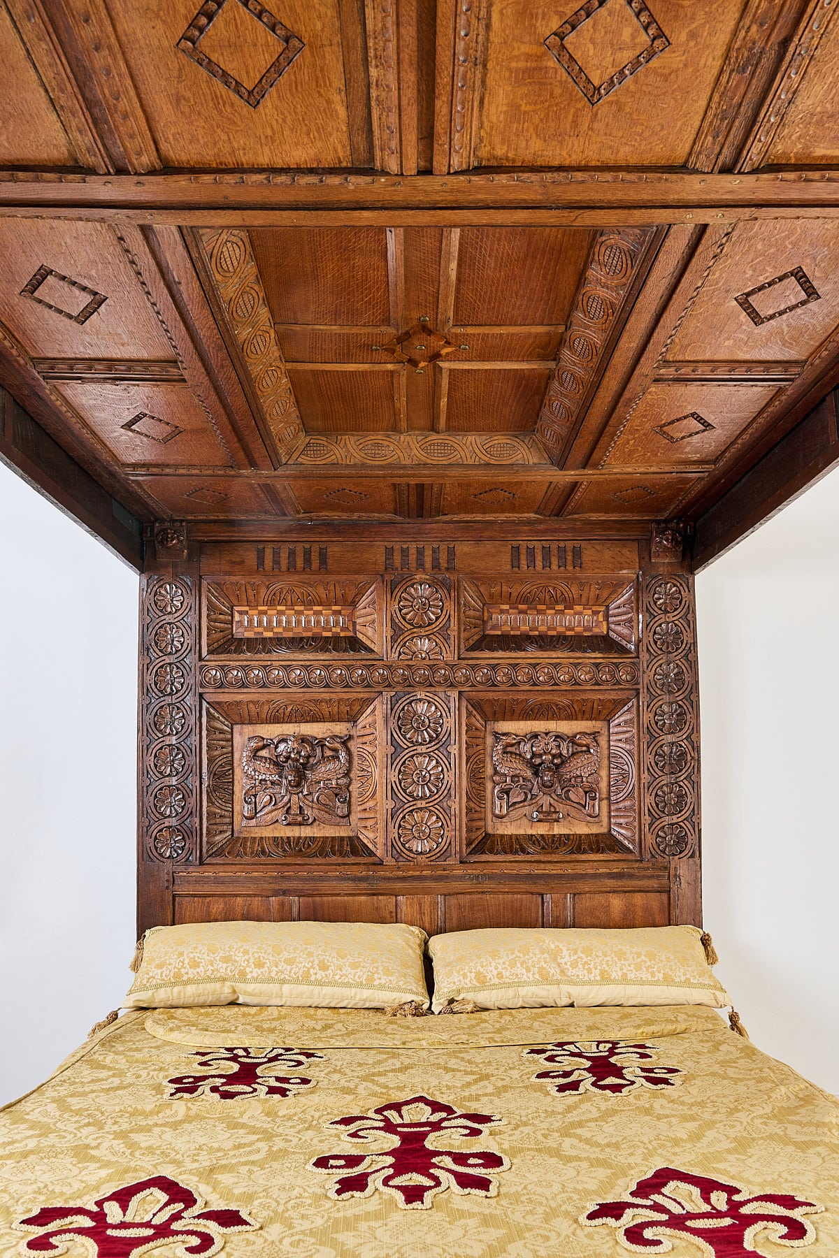 Elizabeth I Oak Carved Tester Bed
