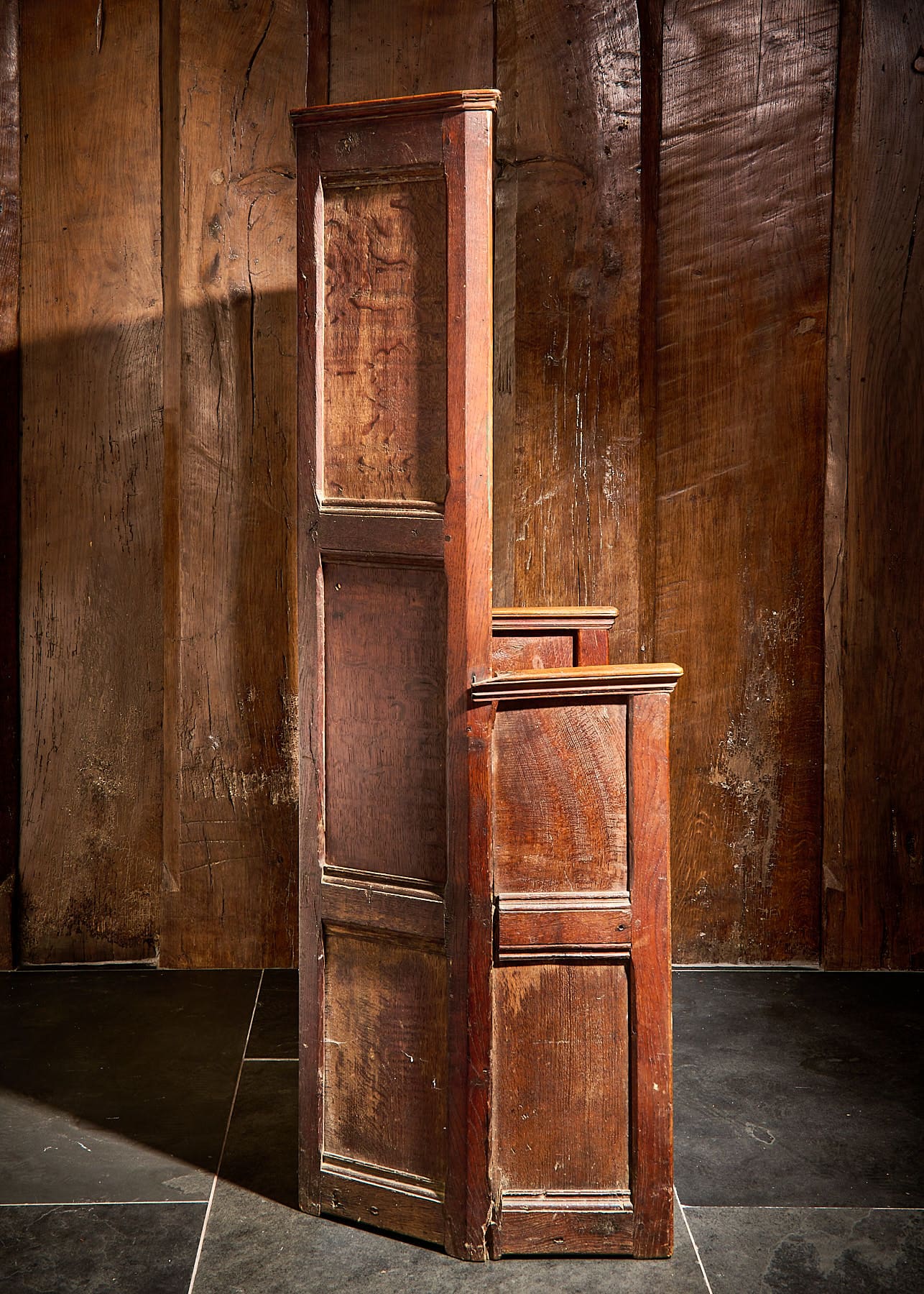 Henry VIII box seat armchair