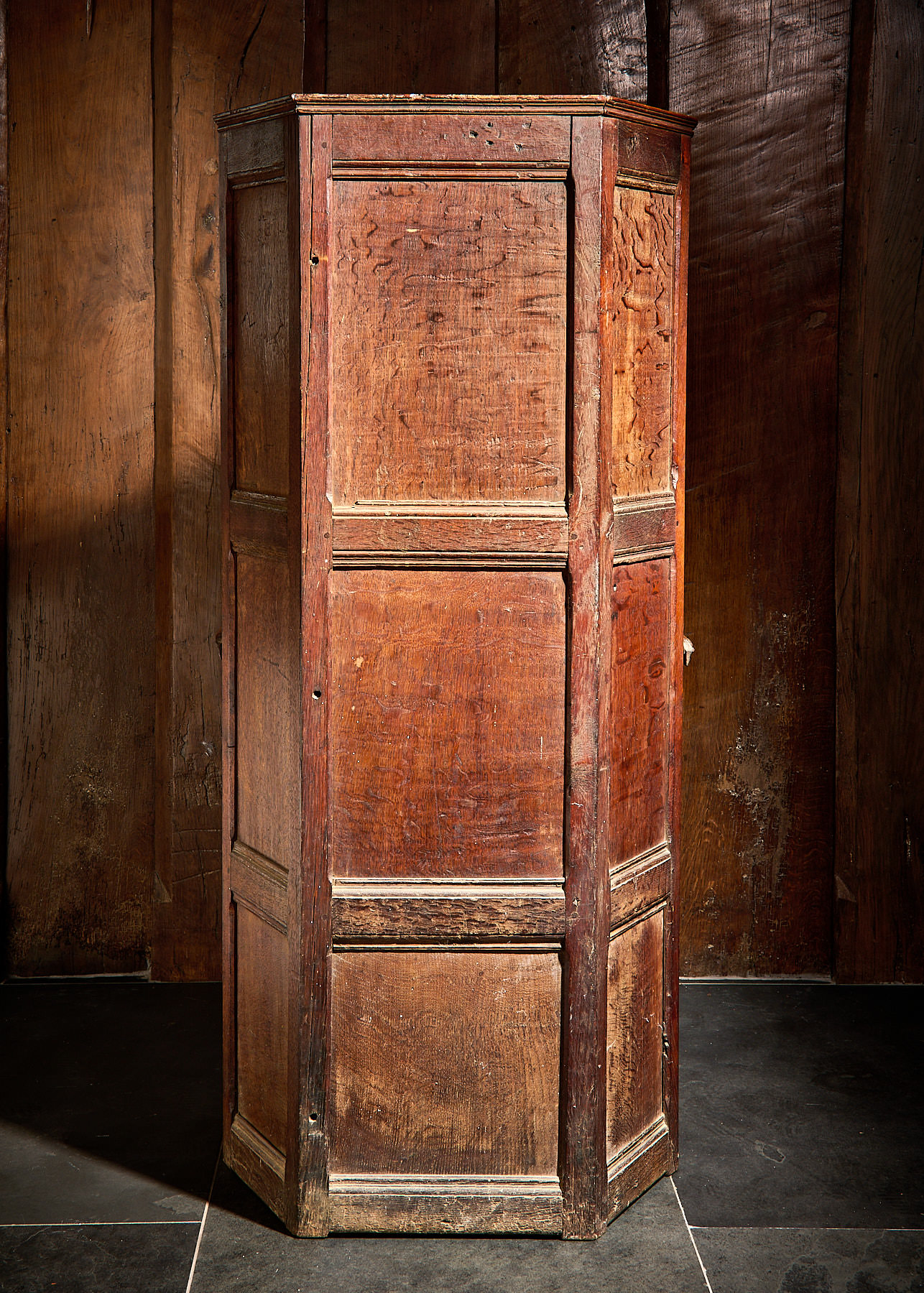 Henry VIII box seat armchair