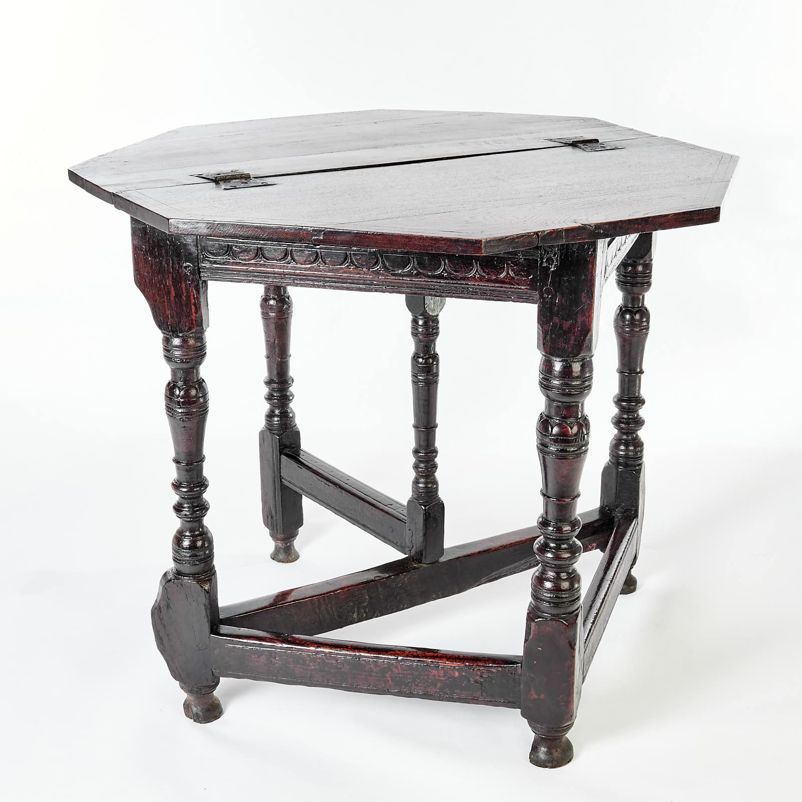 Charles I joined oak folding table