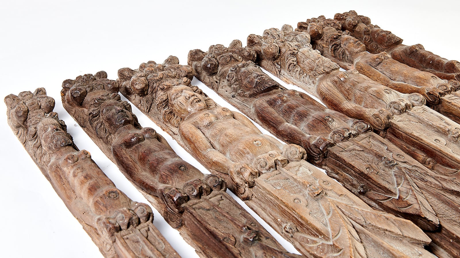 Elizabeth I Exeter oak figures