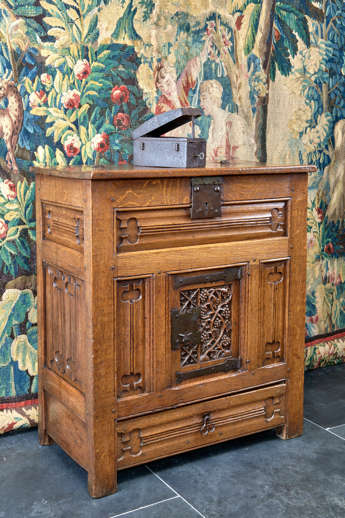 Late Gothic oak cabinet