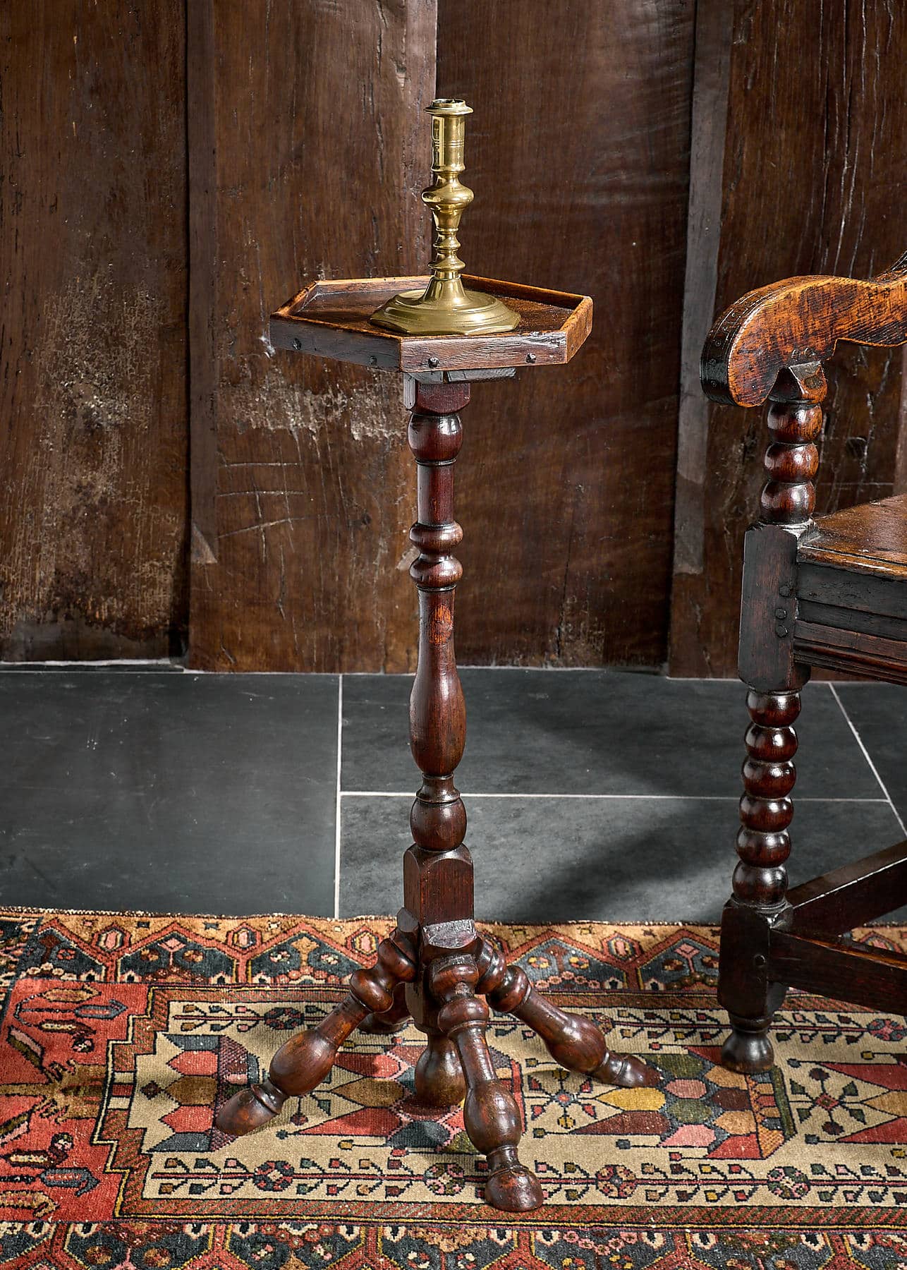 William and Mary turner’s candlestand