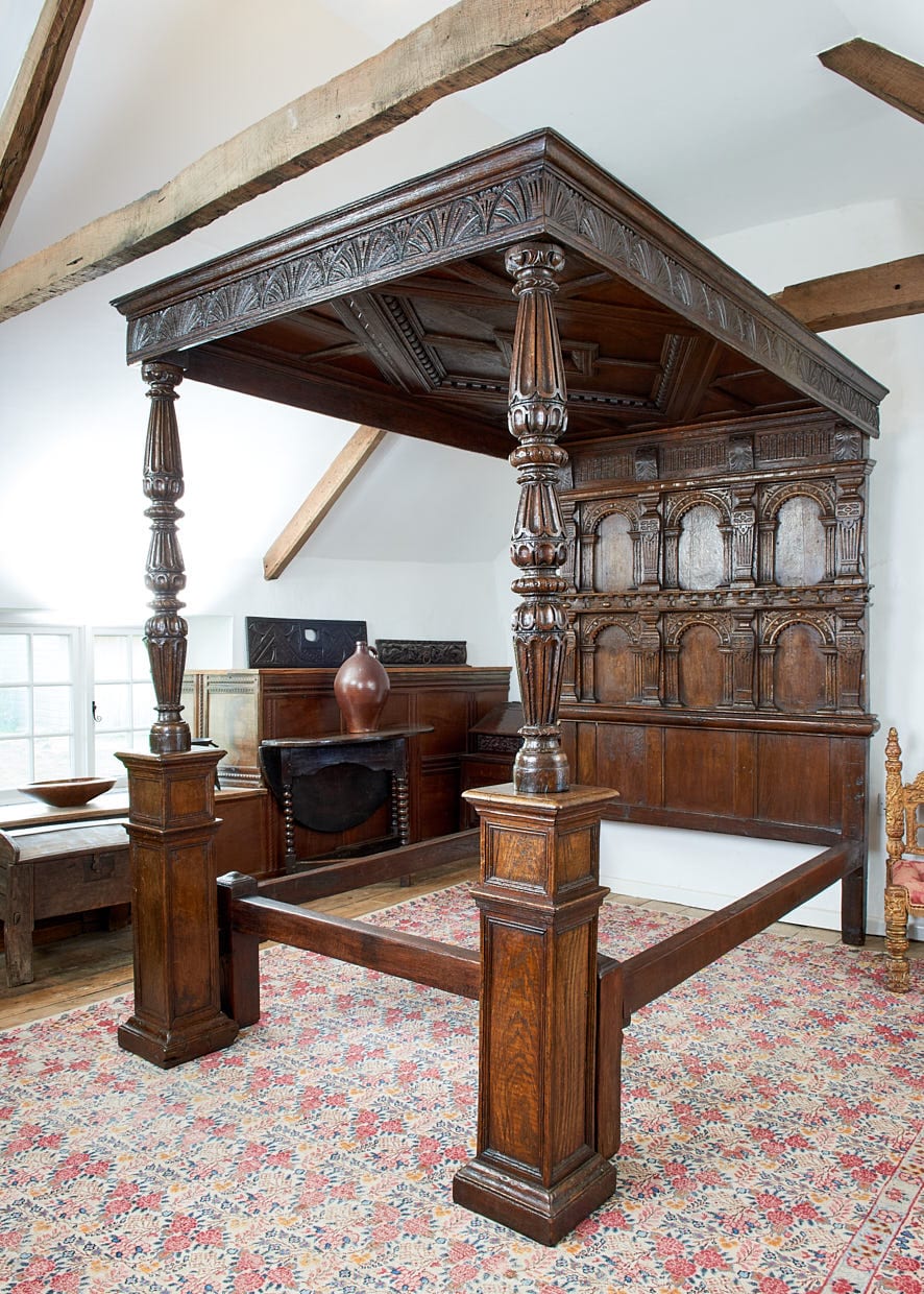 Elizabeth I oak carved tester bed