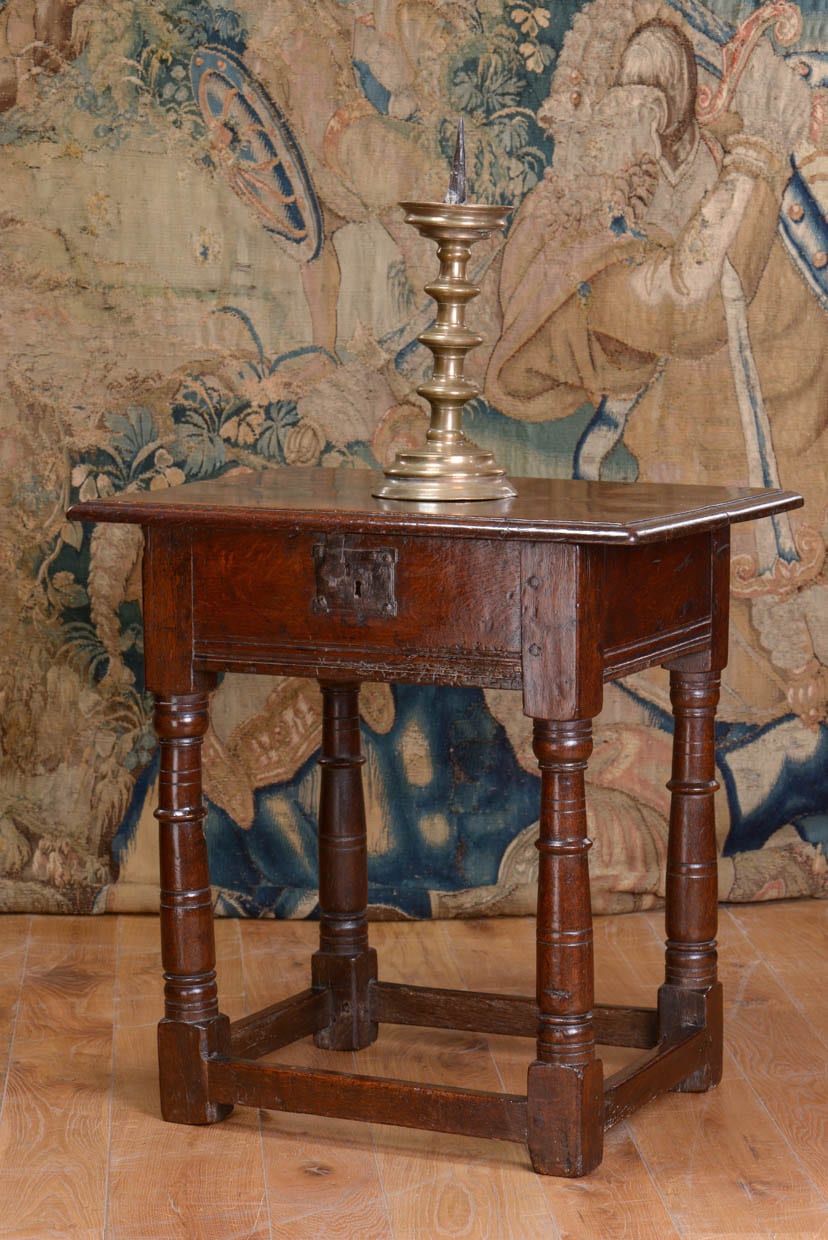 James I oak box table
